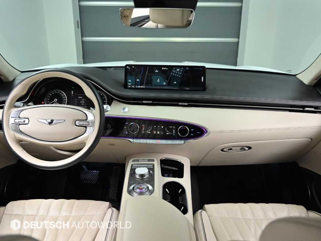 Genesis GV70 - Vista 7