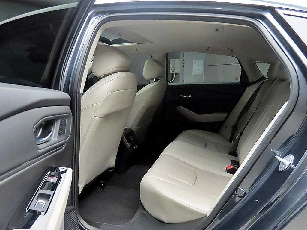 Honda Accord - Vista 6