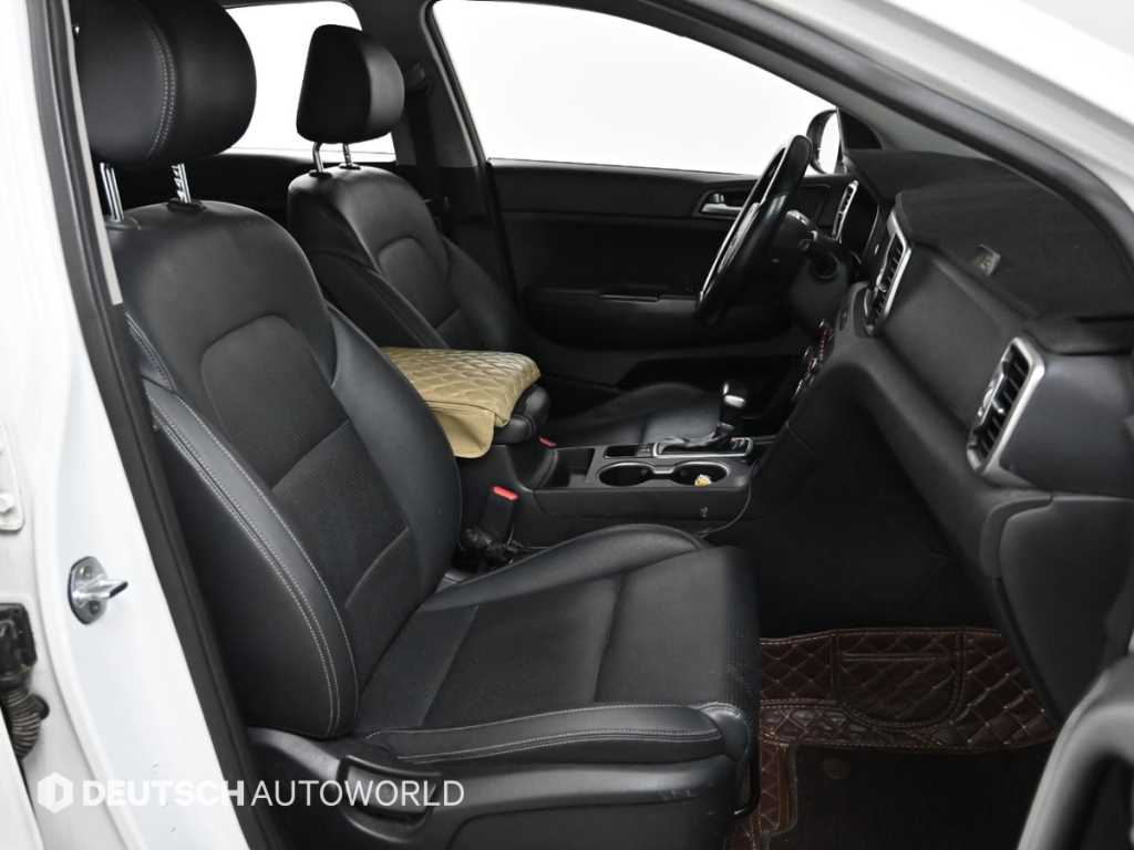 KIA Sportage - Vista 10