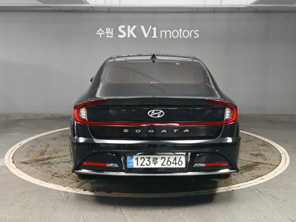 HYUNDAI Sonata - Vista 5