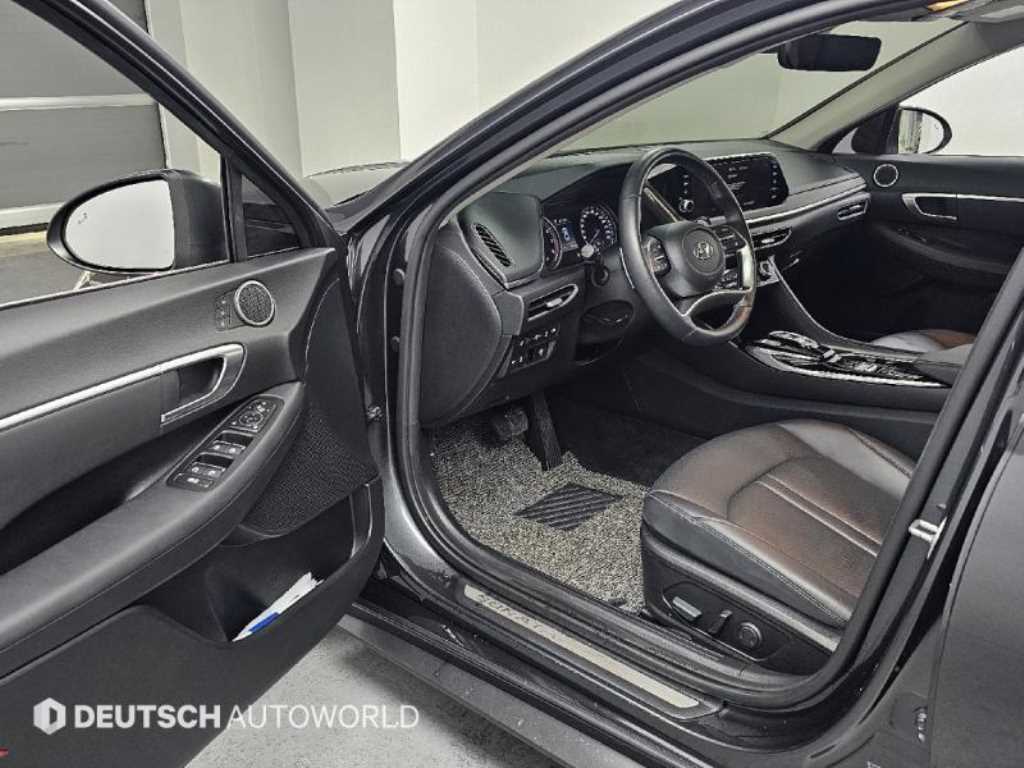 HYUNDAI Sonata - Vista 11