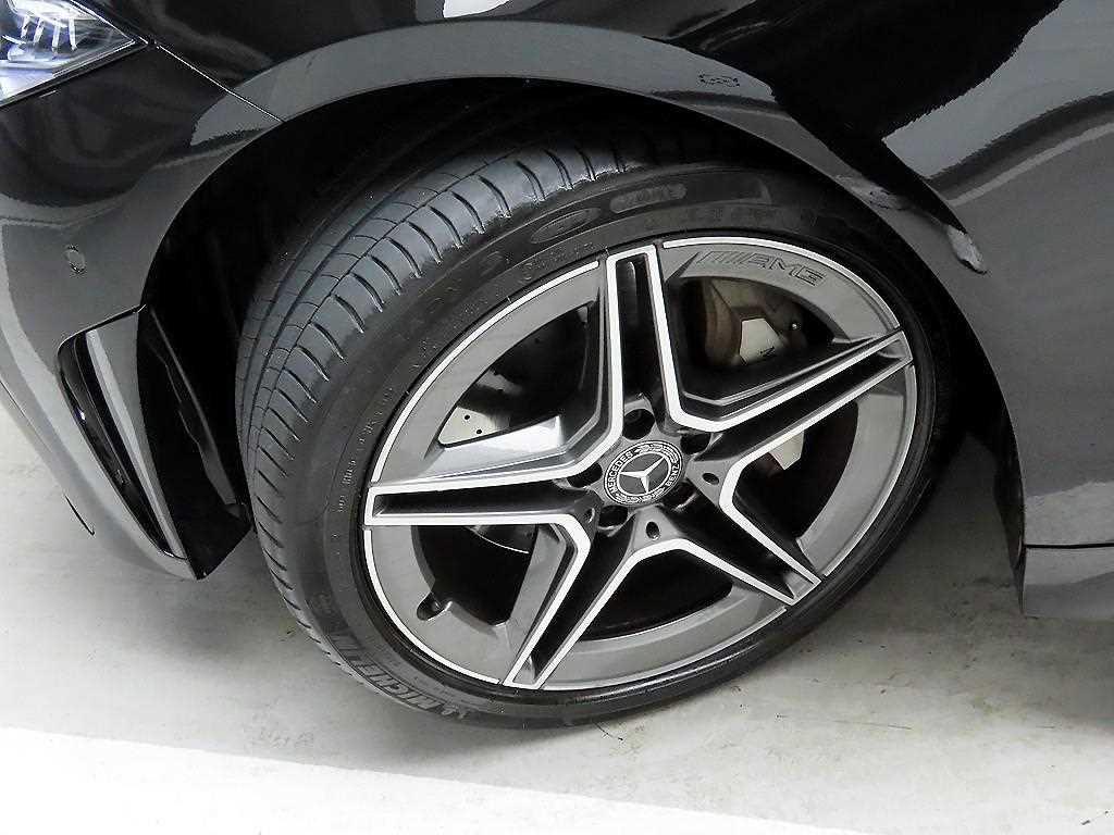 Mercedes Benz CLS Class 2023 Negro - Importación desde Corea - HF Imports Iquique - Foto 19