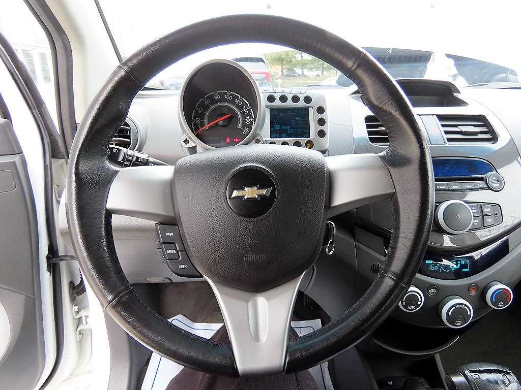 Chevrolet Spark - Vista 8