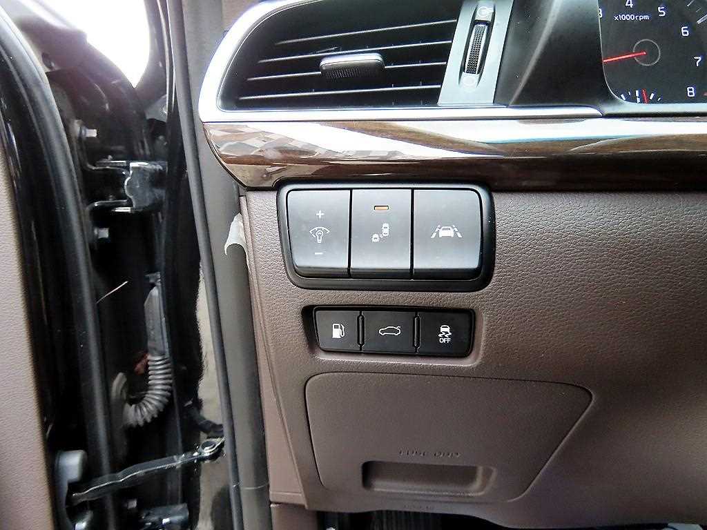 KIA K7 2018 Negro - Importación desde Corea - HF Imports Iquique - Foto 14