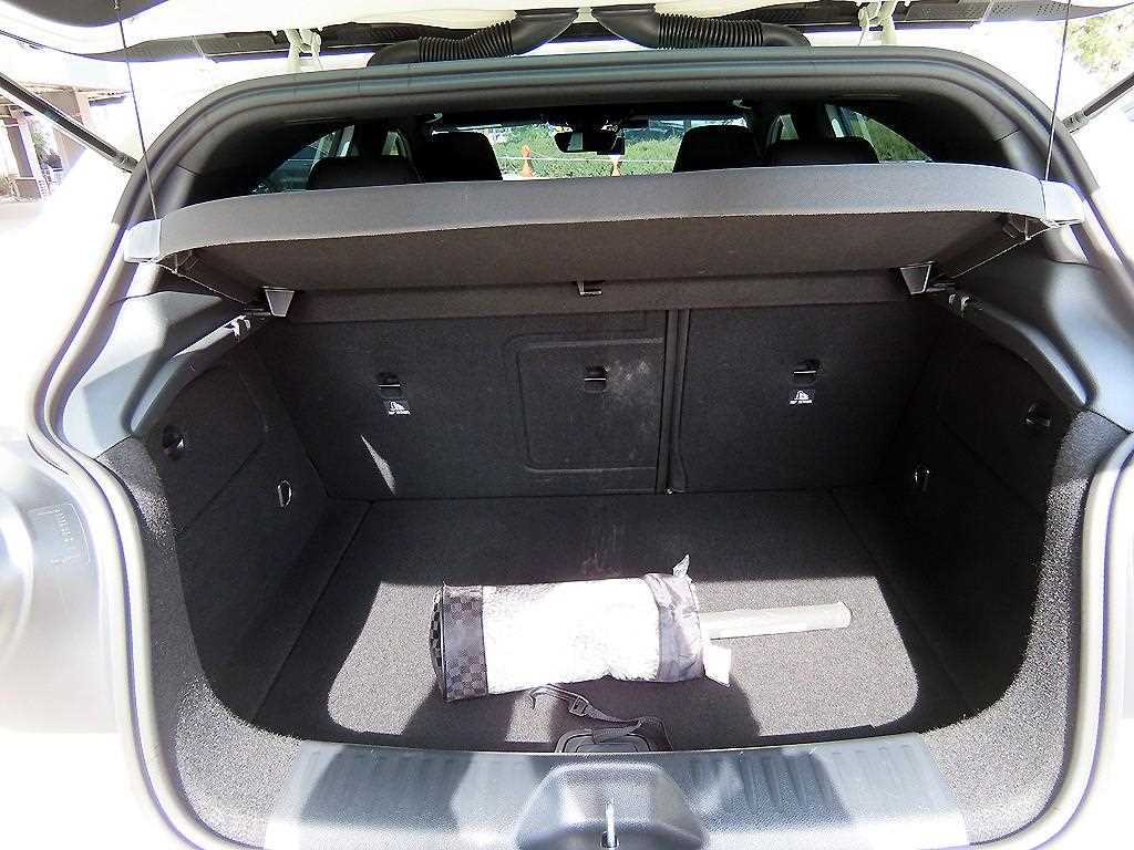 Mercedes Benz A Class 2018 Blanco - Importación desde Corea - HF Imports Iquique - Foto 17