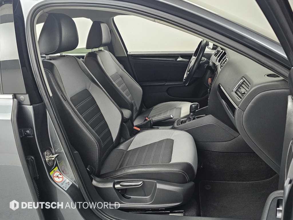 Volkswagen Jetta - Vista 10