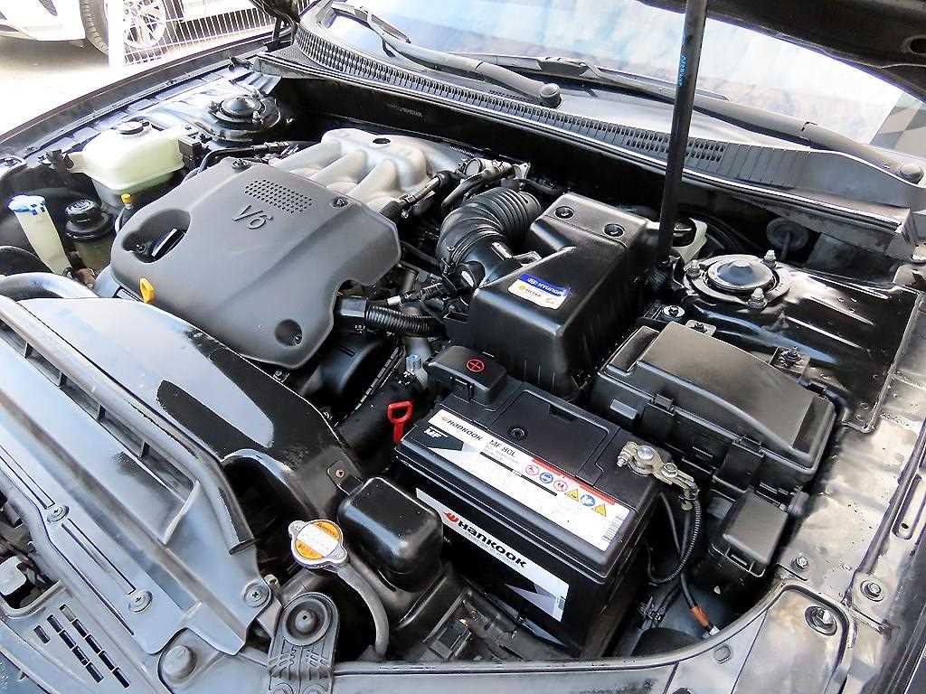 HYUNDAI Grandeur 2011 Negro - Importación desde Corea - HF Imports Iquique - Foto 17