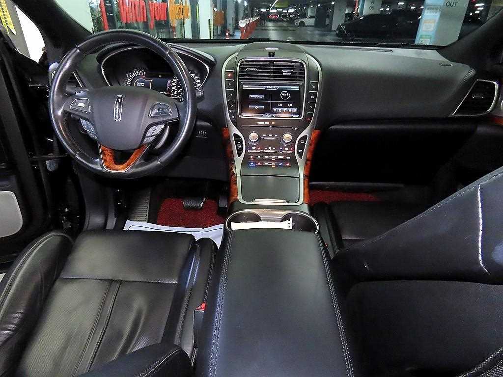 Lincoln MKX - Vista 10