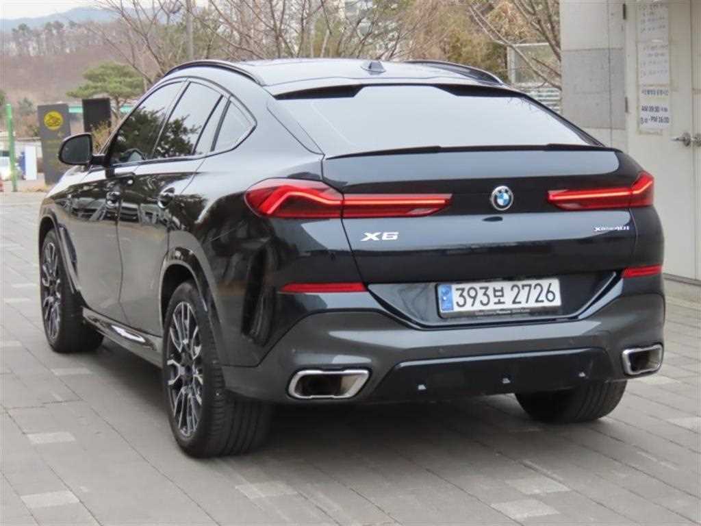 BMW X6 - Vista 4