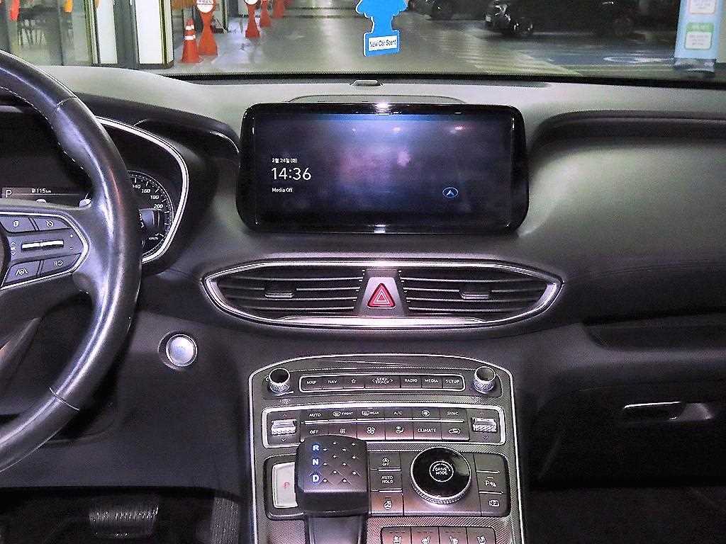 HYUNDAI Santa Fe - Vista 11