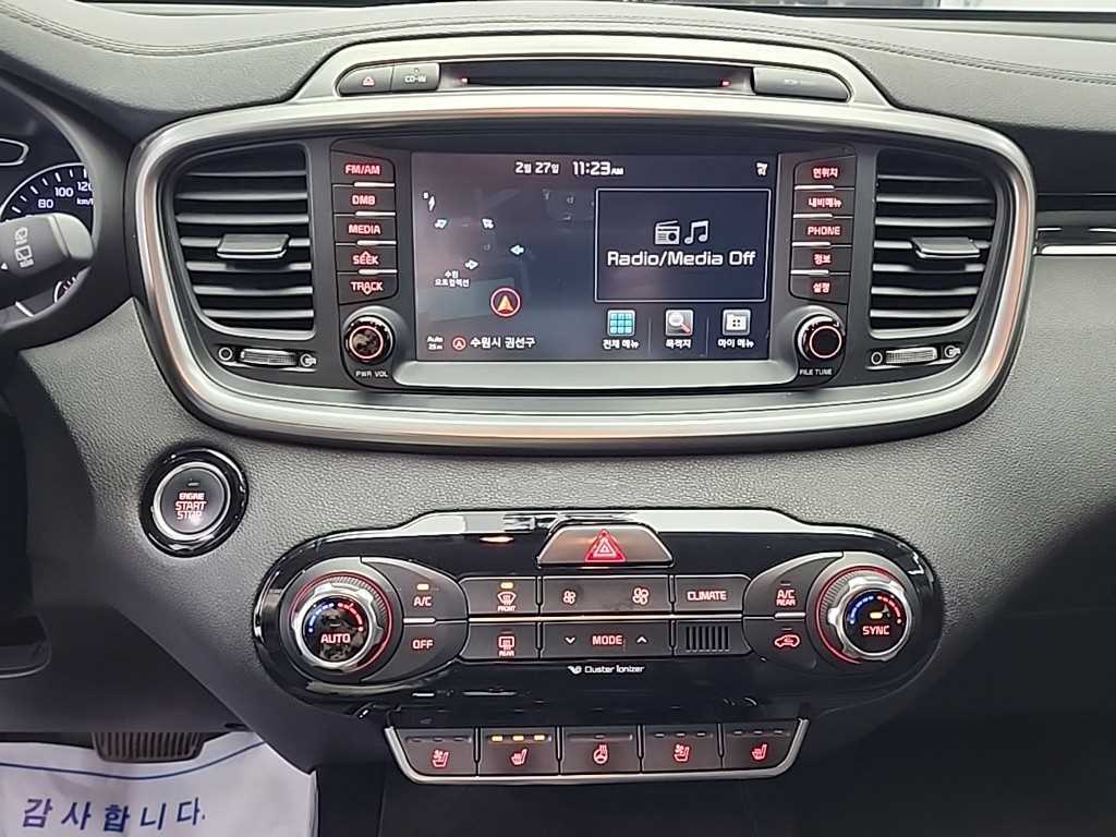 KIA Sorento - Vista 10