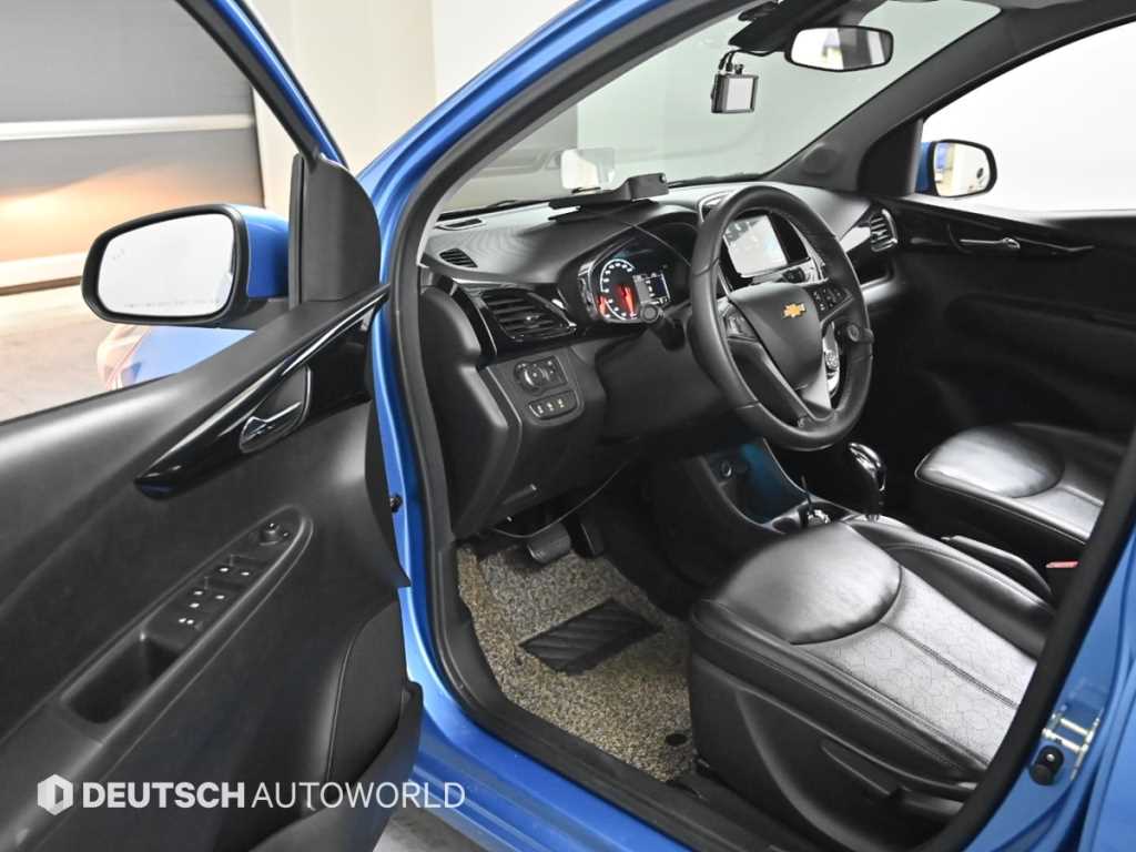 Chevrolet Spark - Vista 11