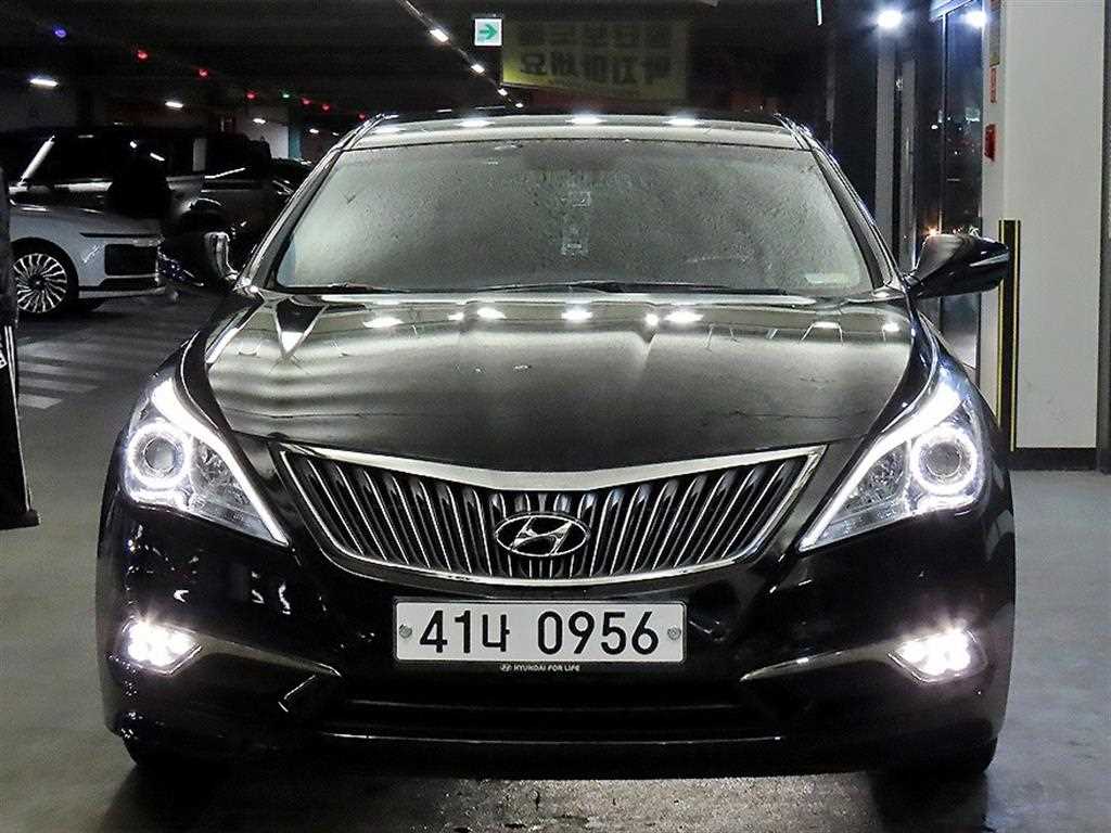 HYUNDAI Grandeur - Vista 2