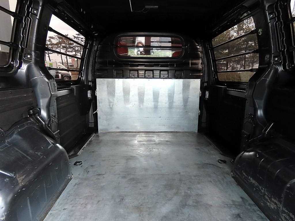 HYUNDAI Staria 2022 Negro - Importación desde Corea - HF Imports Iquique - Foto 17