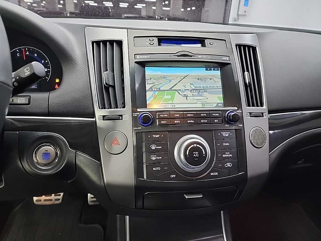 HYUNDAI Veracruz - Vista 10