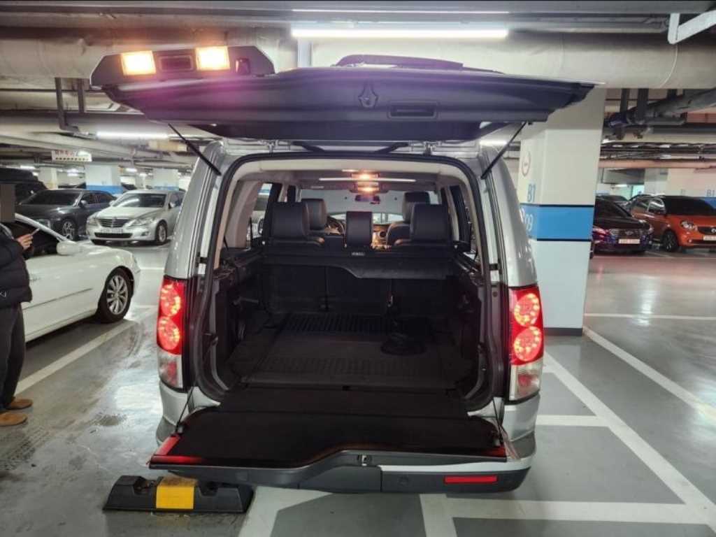 Land Rover Discovery 2012 Plateado - Importación desde Corea - HF Imports Iquique - Foto 18