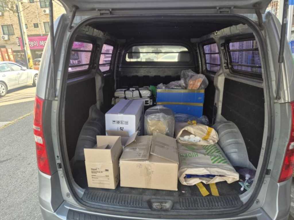 HYUNDAI Starex - Vista 3