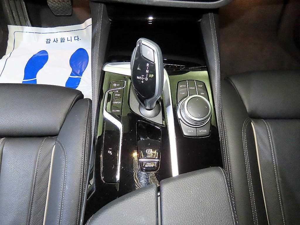 BMW 5 Series - Vista 12