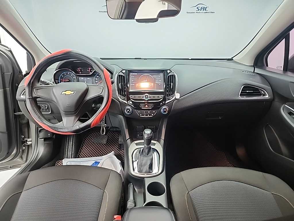 Chevrolet Cruise - Vista 7