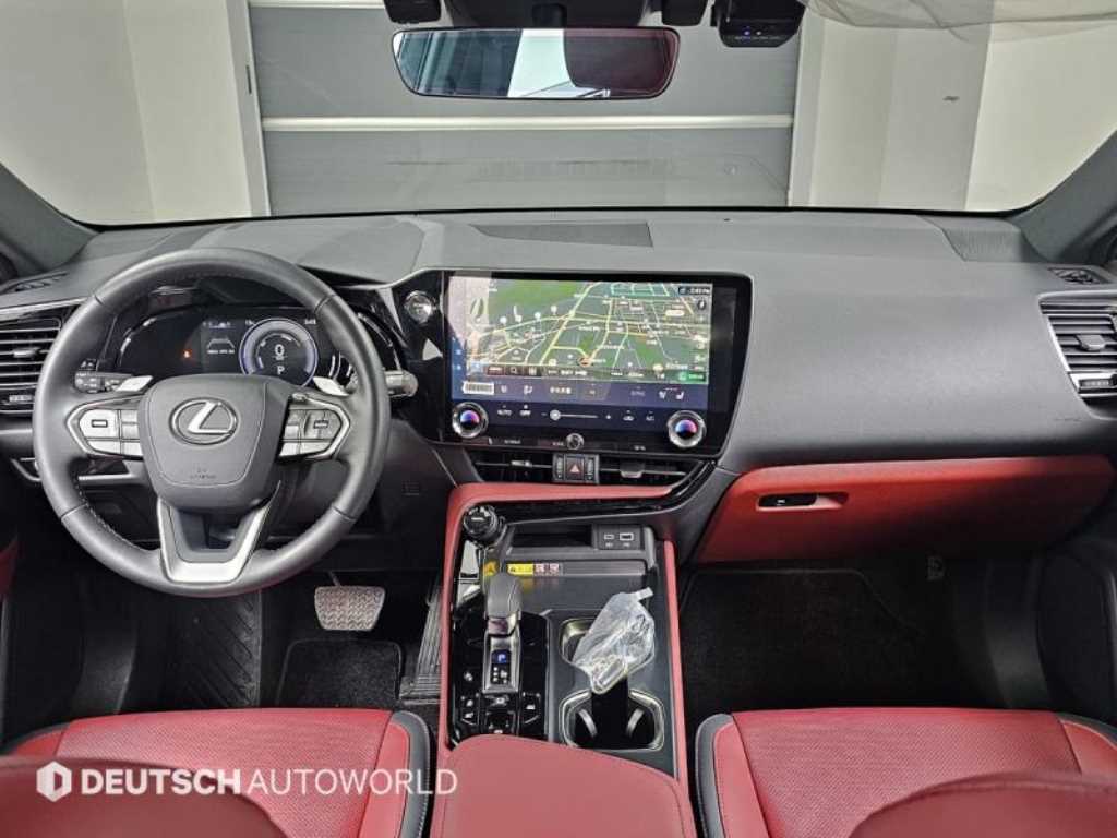 Lexus NX - Vista 7