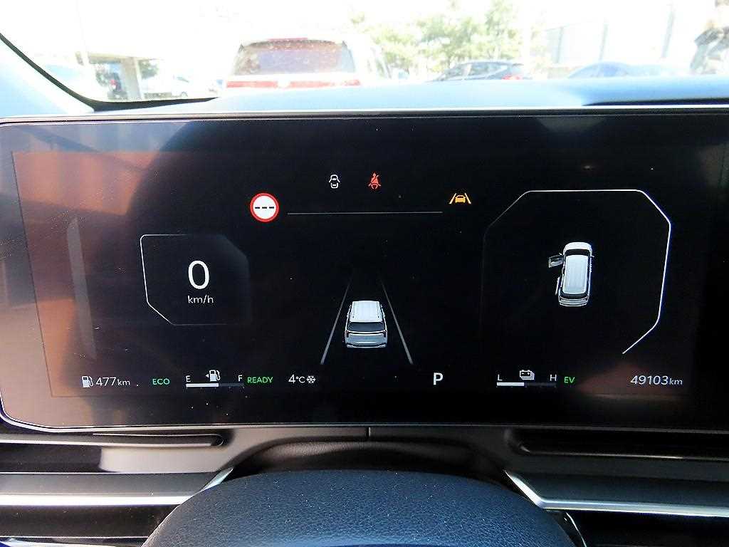 KIA Carnival - Vista 10