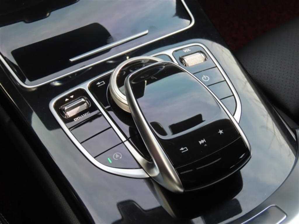 Mercedes Benz C Class - Vista 7