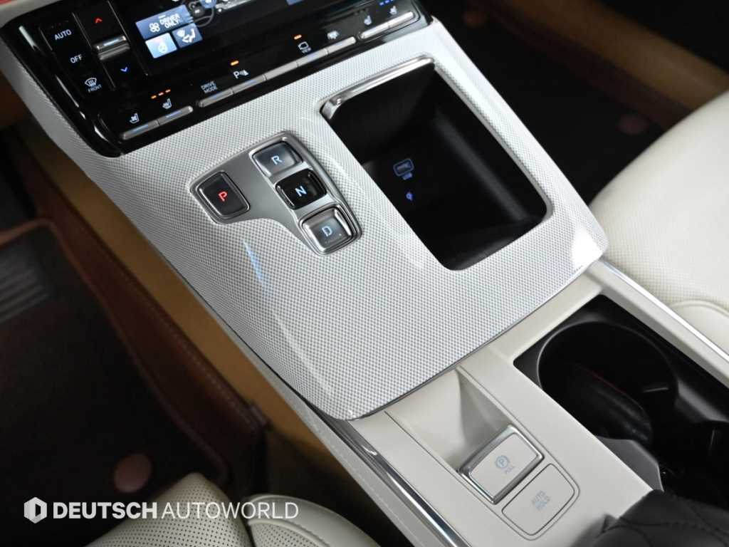 HYUNDAI Grandeur - Vista 9