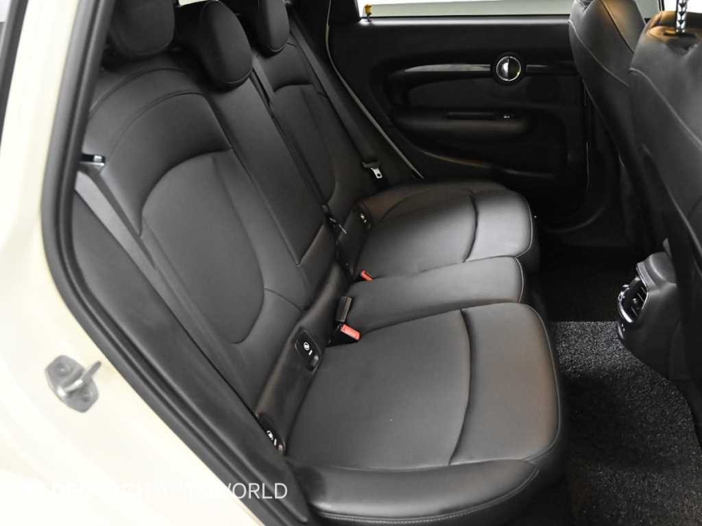 Mini Clubman - Vista 12