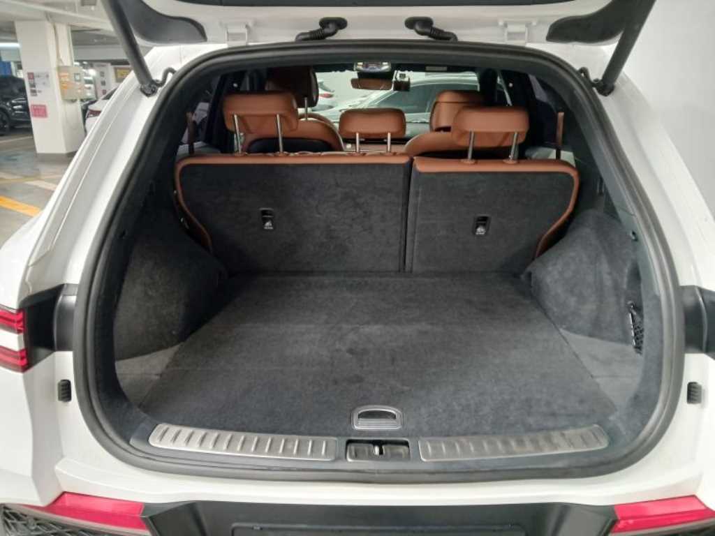 Genesis GV70 2023 Blanco - Importación desde Corea - HF Imports Iquique - Foto 18