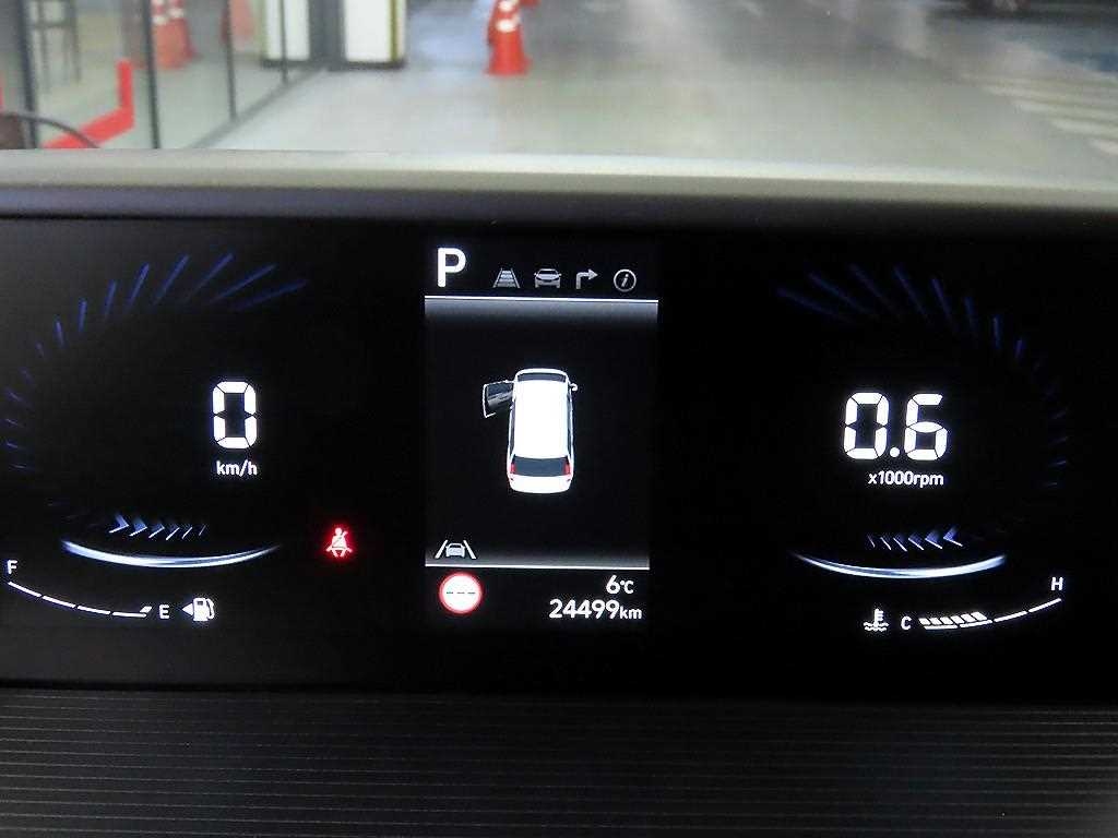 HYUNDAI Staria - Vista 9