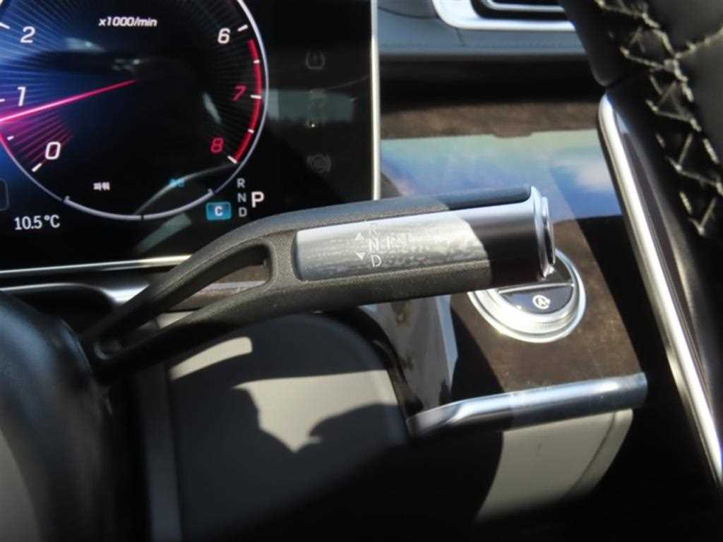 Mercedes Benz S Class - Vista 6