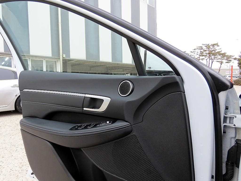 HYUNDAI Sonata - Vista 11