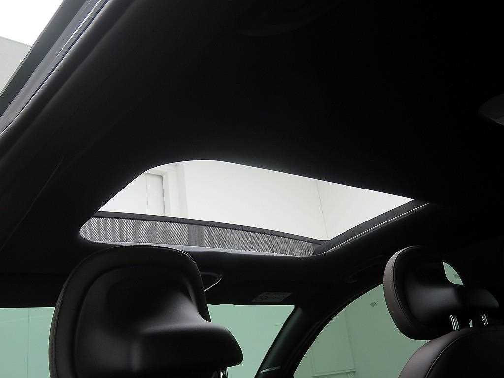 HYUNDAI Ioniq 6 - Vista 9