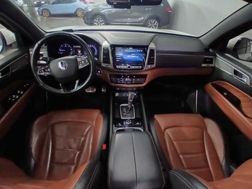 Ssangyong Rexton - Vista 6