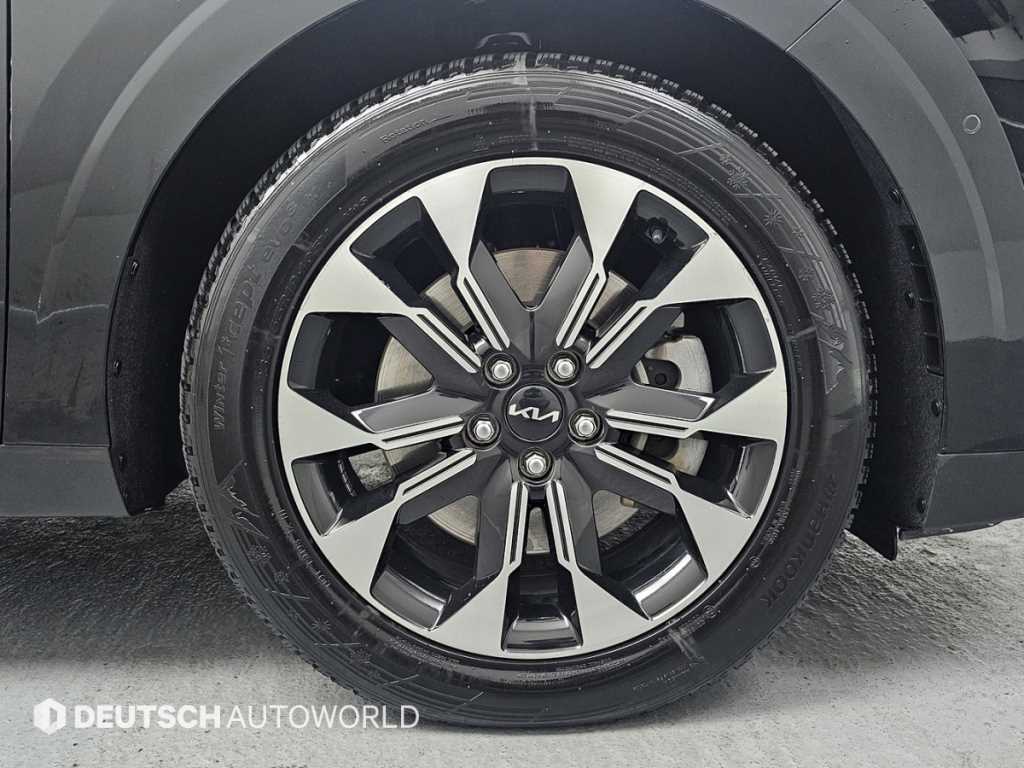 KIA Carnival - Vista 5