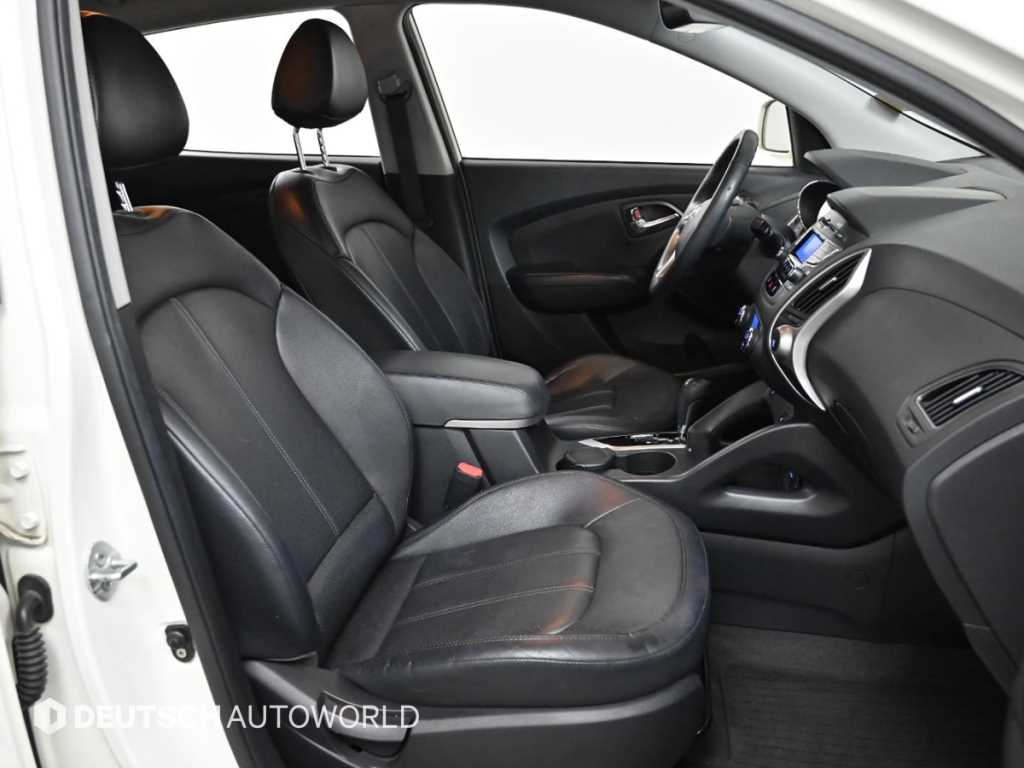 HYUNDAI Tucson - Vista 10