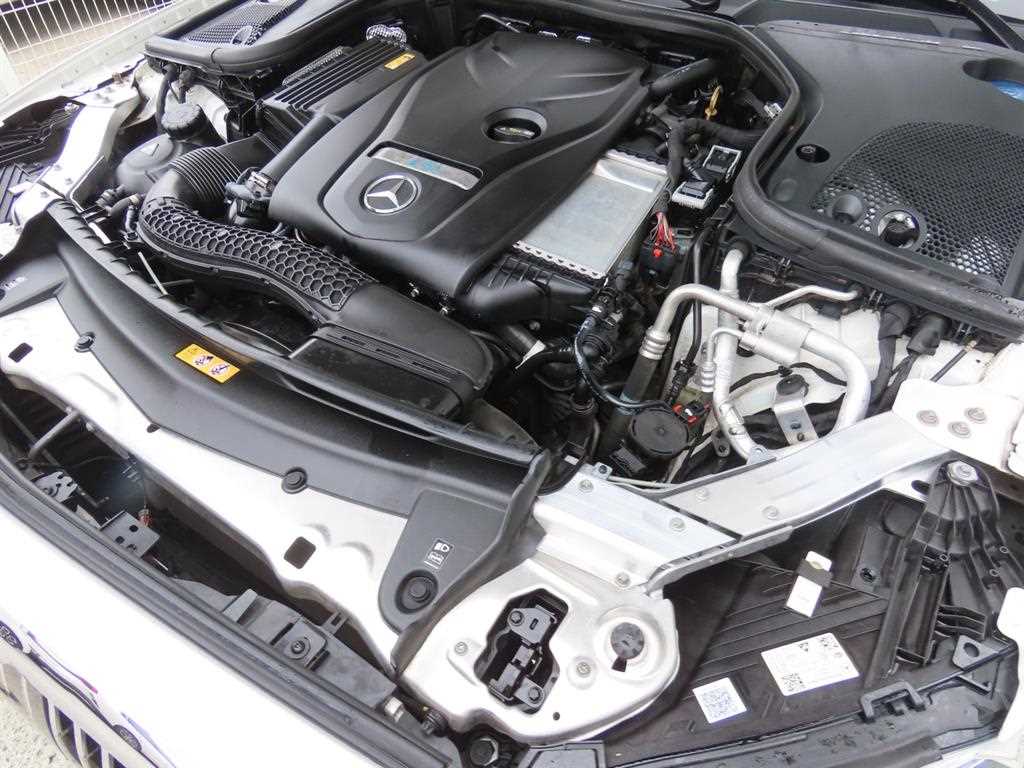 Mercedes Benz E class 2022 Blanco - Importación desde Corea - HF Imports Iquique - Foto 19