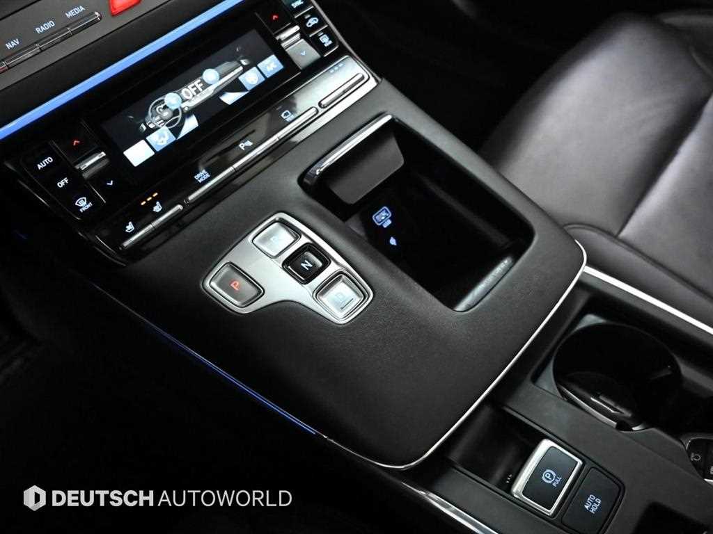 HYUNDAI Grandeur - Vista 9