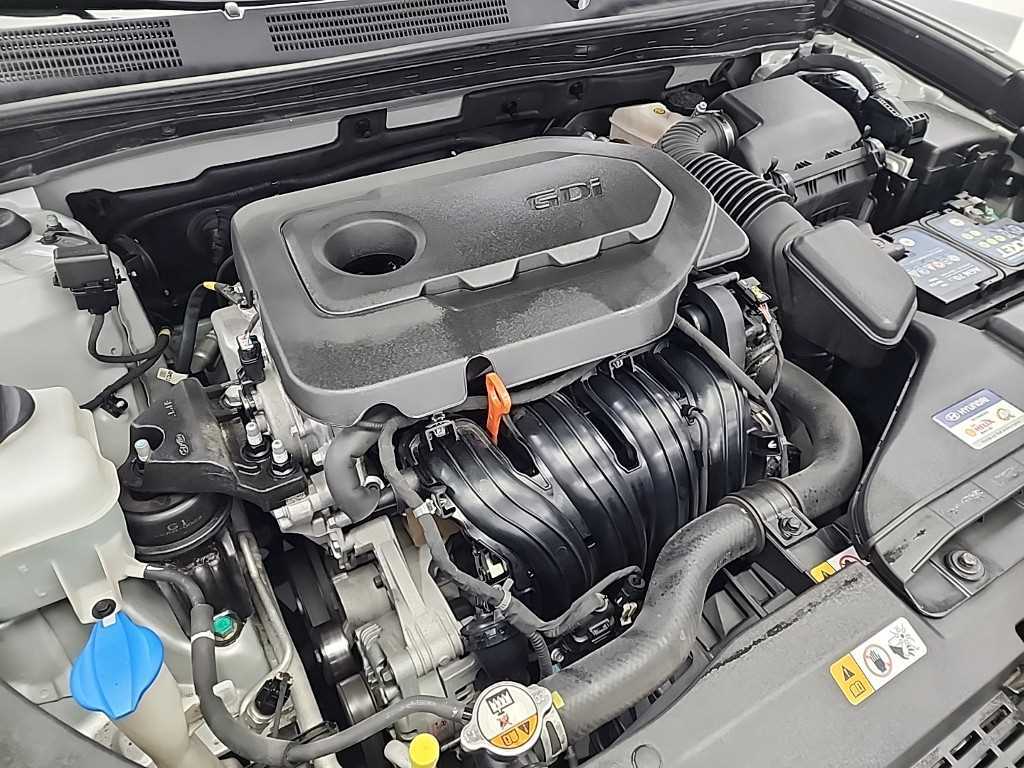 HYUNDAI Grandeur - Vista 5