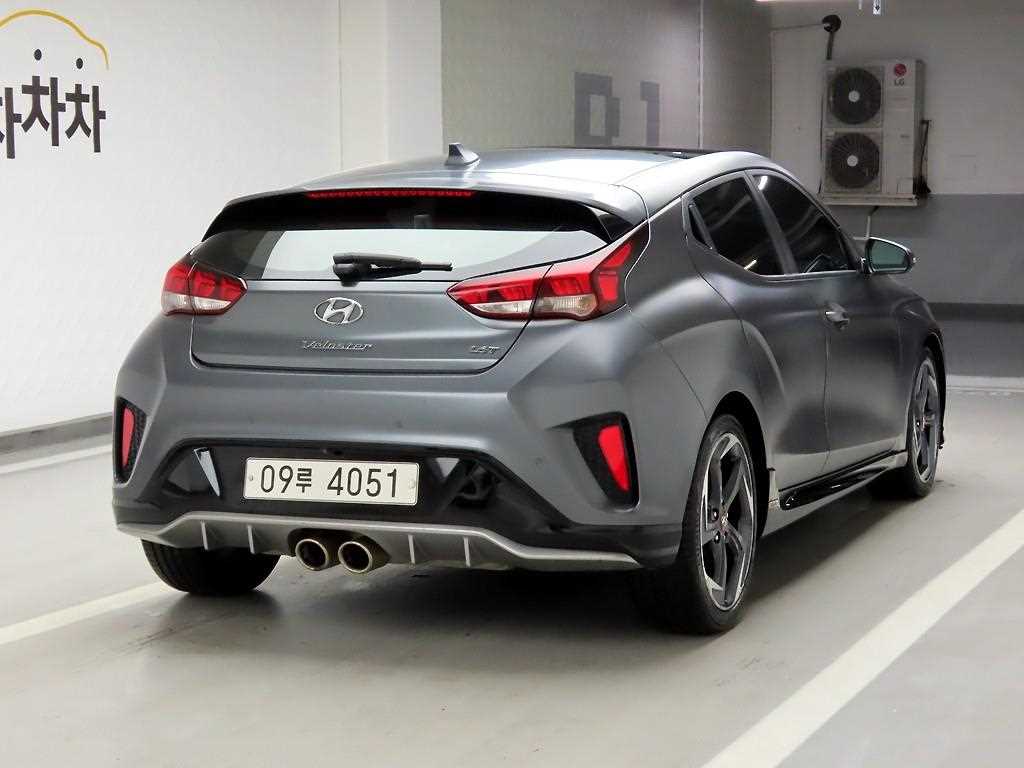 HYUNDAI Veloster - Vista 4