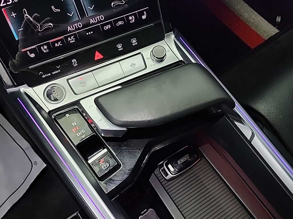 Audi e-Tron - Vista 8