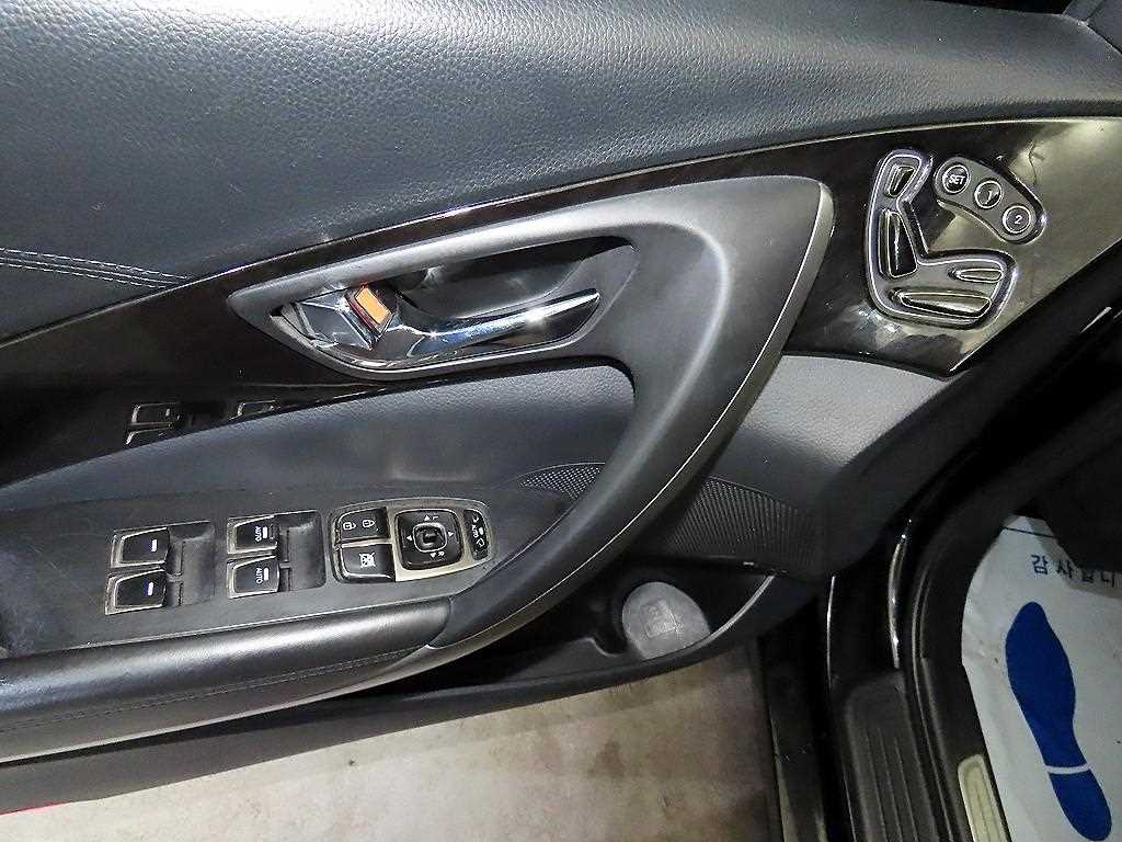 HYUNDAI Grandeur 2014 - Importación desde Corea - HF Imports Iquique - Foto 13