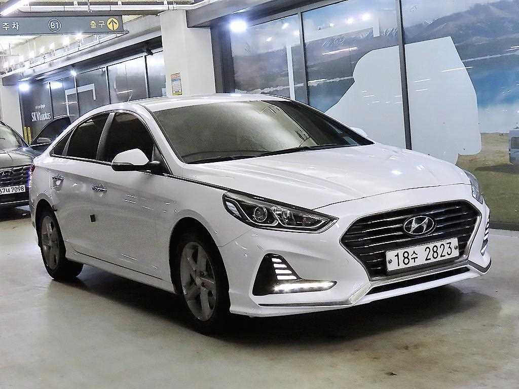 HYUNDAI Sonata 2018 Blanco - Importación desde Corea - HF Imports Iquique - Foto 1