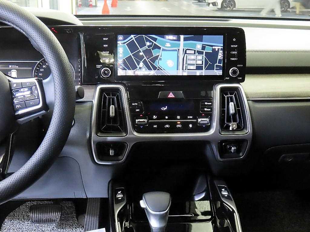 KIA Sorento - Vista 11