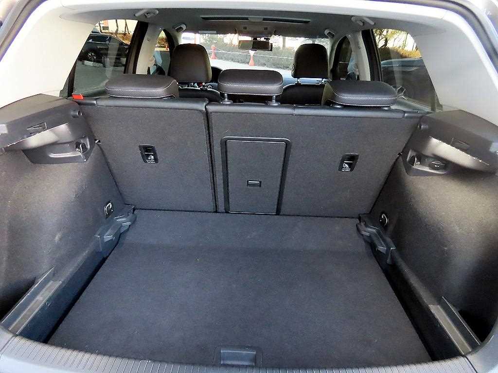 Volkswagen Golf 2016 Gris - Importación desde Corea - HF Imports Iquique - Foto 18