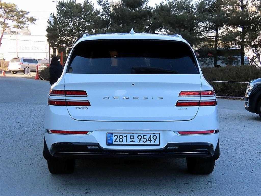 Genesis GV80 - Vista 4