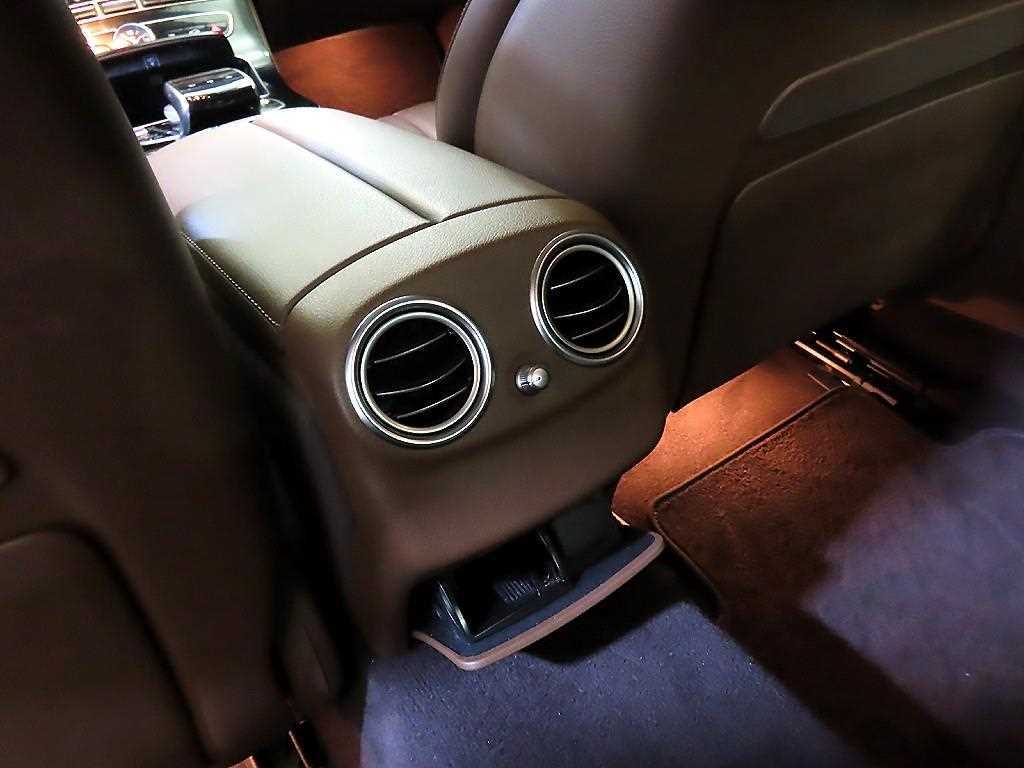 Mercedes Benz E class 2020 Blanco - Importación desde Corea - HF Imports Iquique - Foto 15