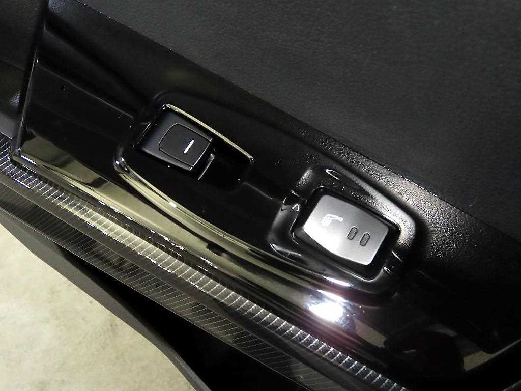 Ssangyong Action 2025 Blanco - Importación desde Corea - HF Imports Iquique - Foto 14