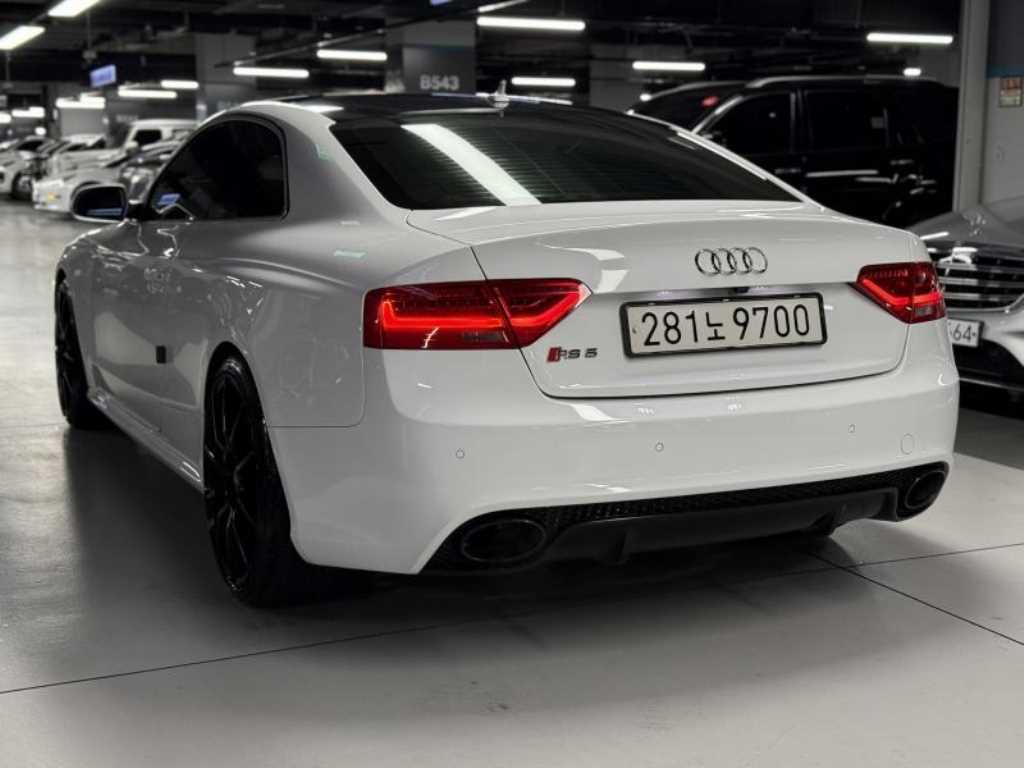 Audi RS5 - Vista 3