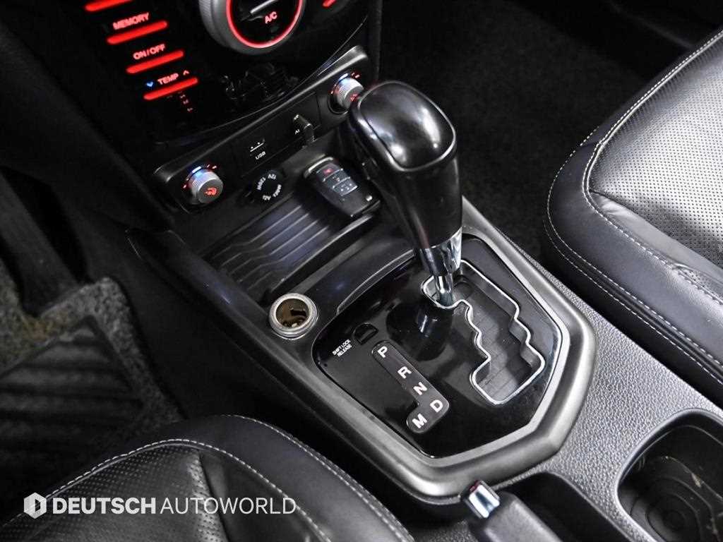 Ssangyong Tivoli - Vista 9